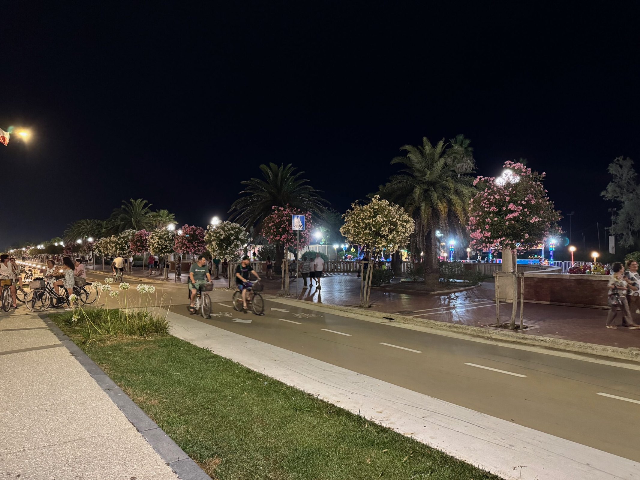 Promenade am Abend